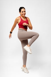 Top largo deportivo rojo quemado